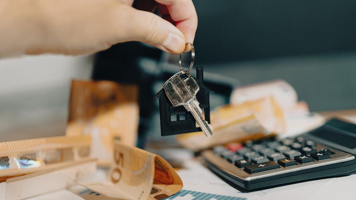 Cash in Hand: Your Quick Guide to Selling Your House Fast