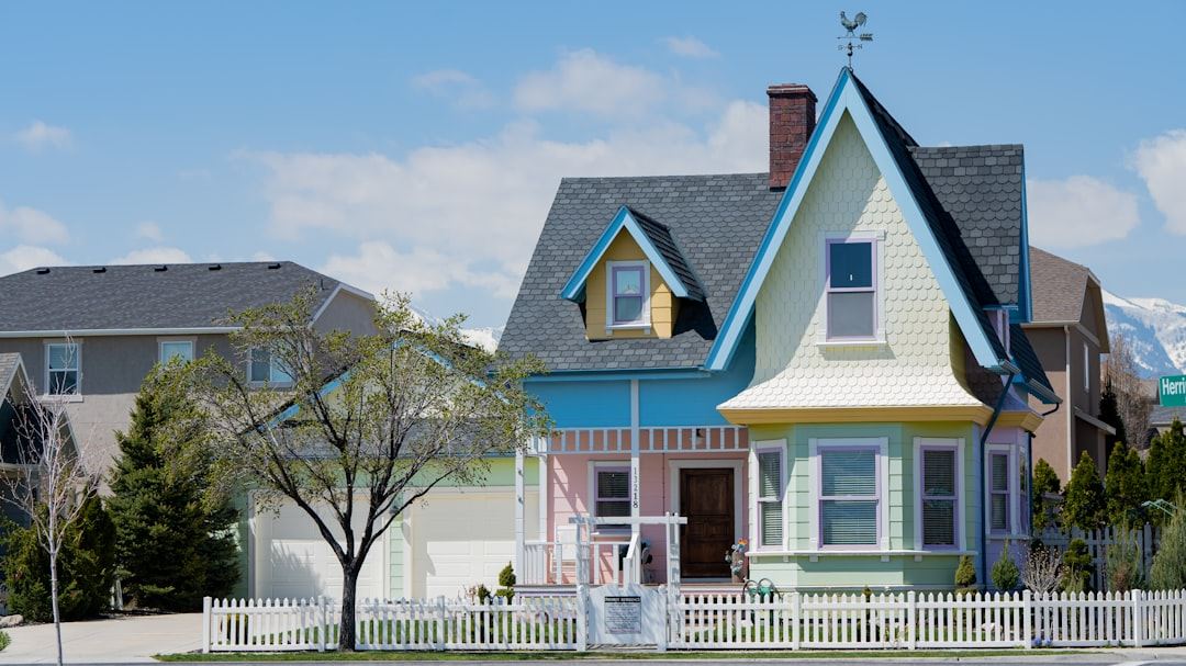 Comprehensive Guide to Compare Mortgage Refinance Rates in the United States