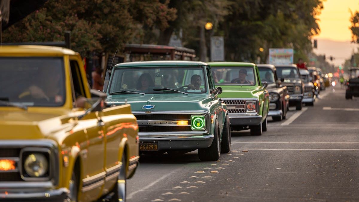 The Ultimate Guide to V8 Pickup Trucks in the United States: Power, Performance, and Practicality
