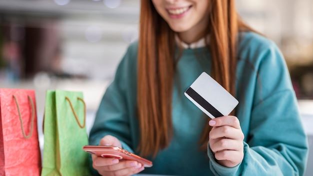 The Ultimate Guide to Finding the Best Business Credit Cards for Small Businesses in 2024
