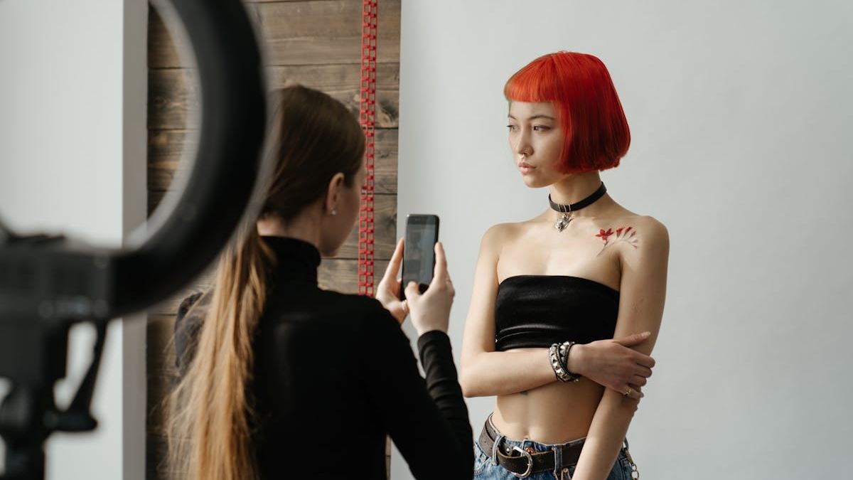 Timeless Haircuts for Older Women with Thin Hair: How to Embrace Your Style with Confidence