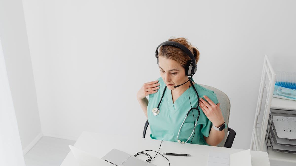 Unlocking Opportunities with an Online Family Nurse Practitioner Degree: A Comprehensive Guide for Aspiring Healthcare Leaders