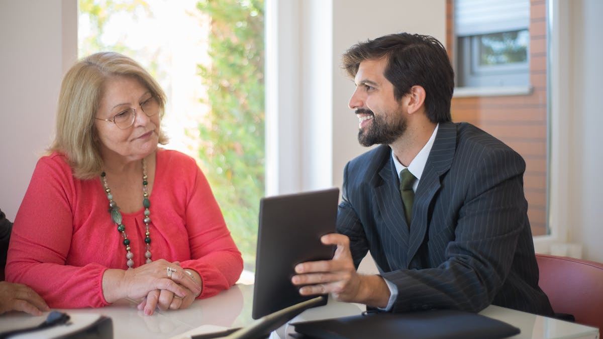 Unlocking Financial Success: How Expert Financial Advisors Guide Your Retirement Journey