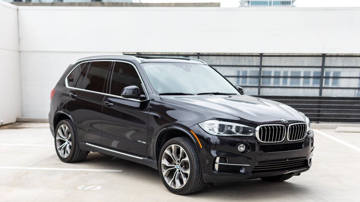 The Ultimate Guide to Choosing the Perfect Luxury SUV for Your Lifestyle